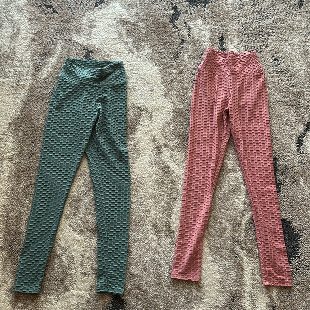 2 LEGGINS, SMALL SIZE, Forever 21